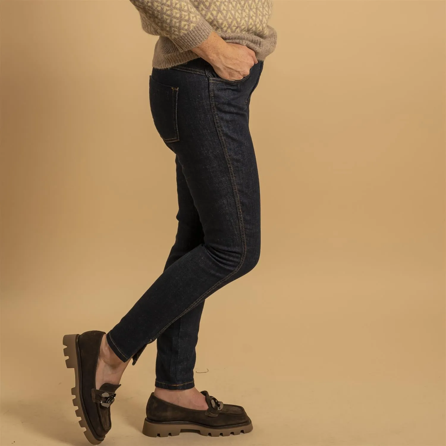 Dekota - Dark Blue Un-Wash