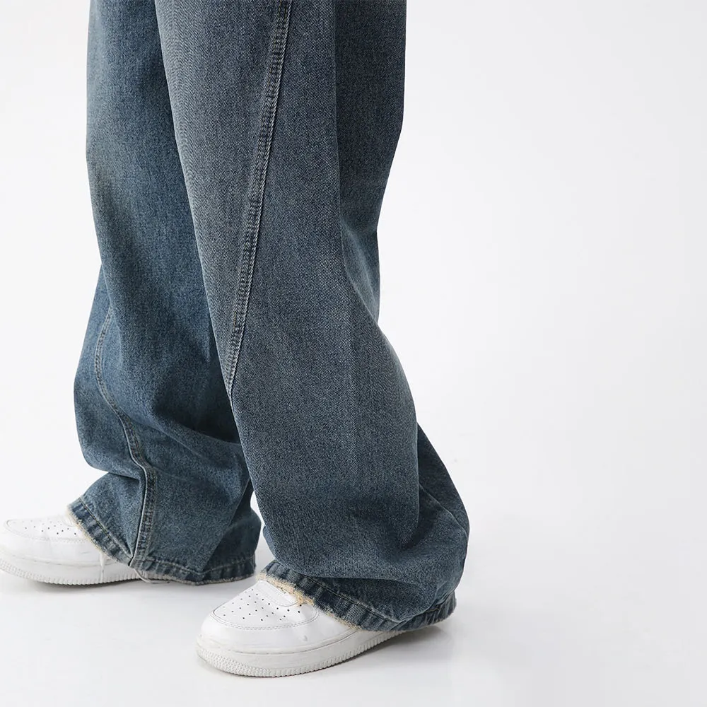 Destroyed Pocket Loose Straight Jeans