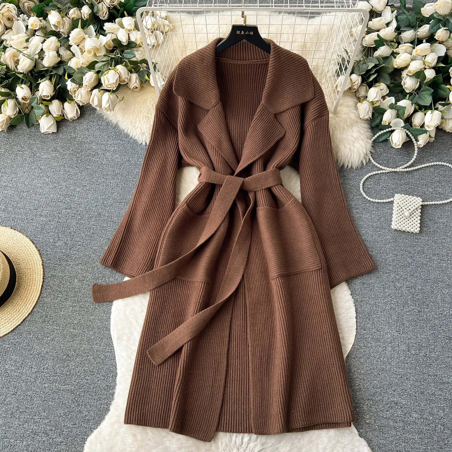 HARLOW | Long V-Neck Ribbed Cardigan