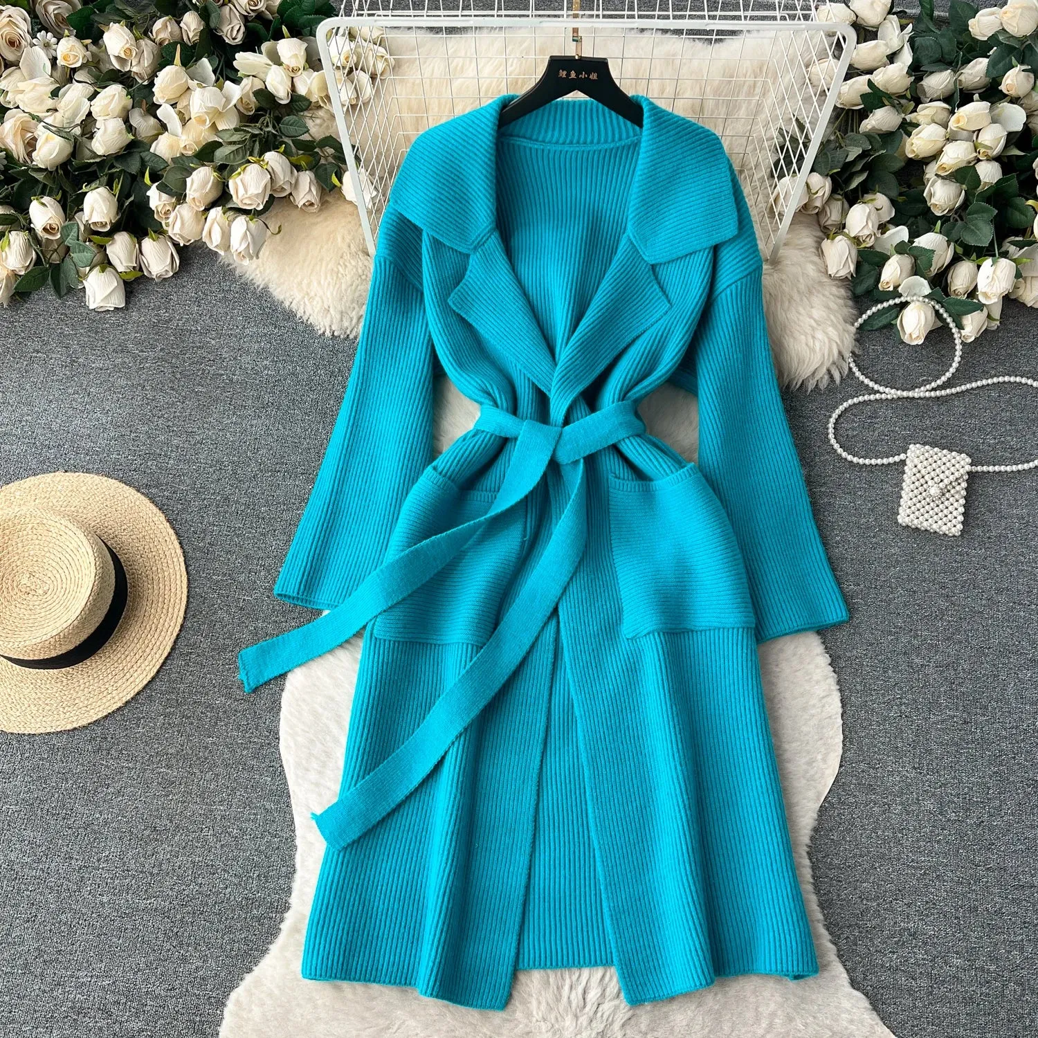 HARLOW | Long V-Neck Ribbed Cardigan