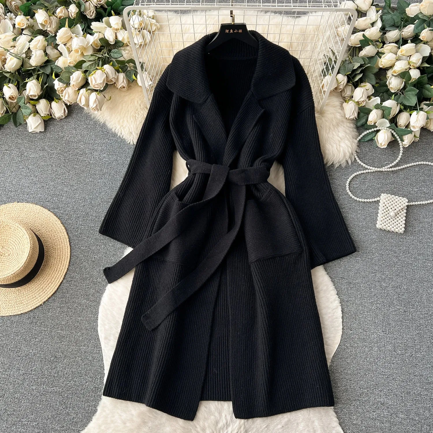 HARLOW | Long V-Neck Ribbed Cardigan