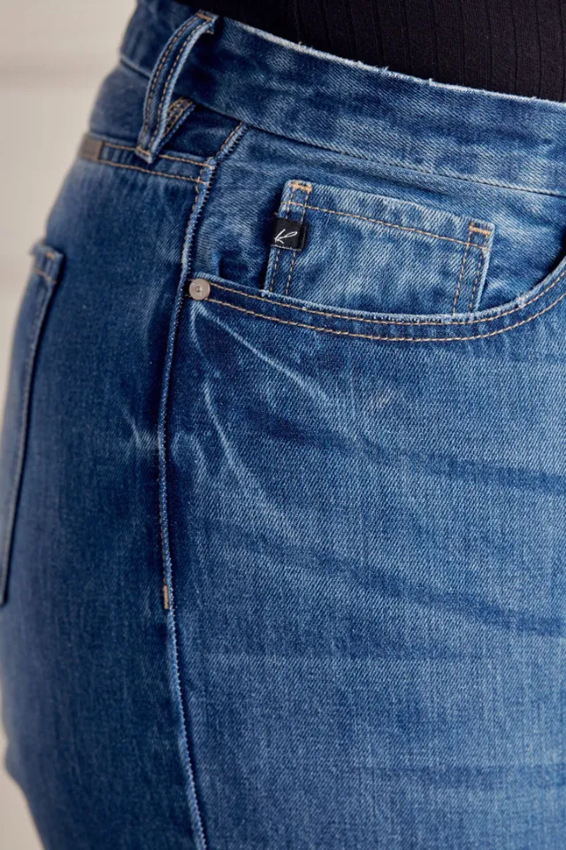 Plus Size, High Rise Straight Leg Jeans (Medium) FINAL SALE