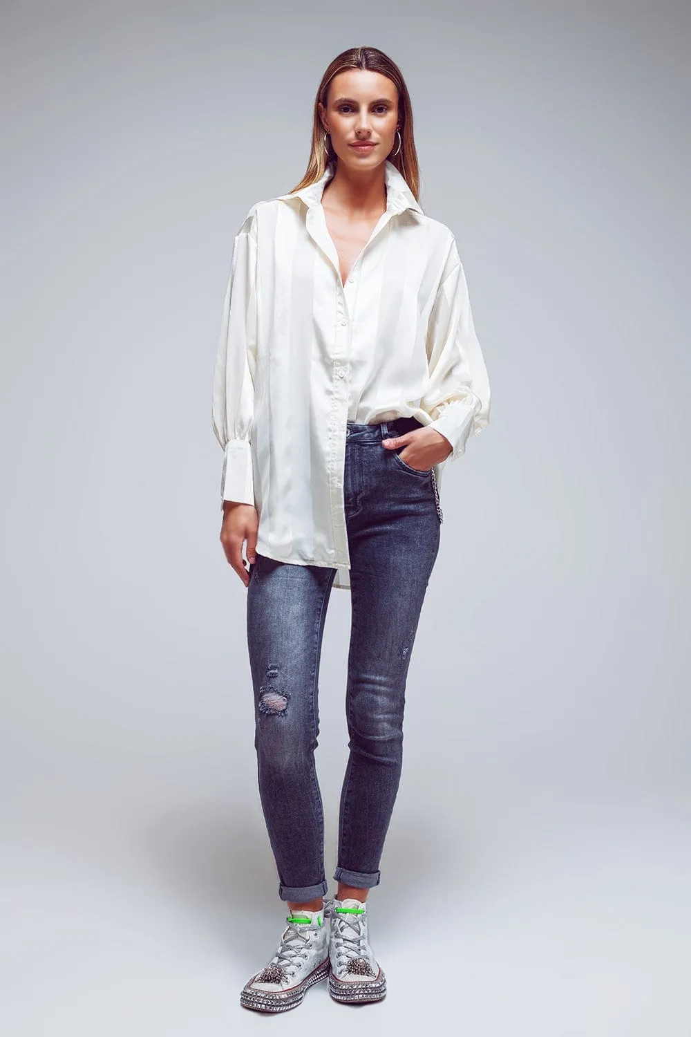 Skinny Fit Distressed Jeans In Grey