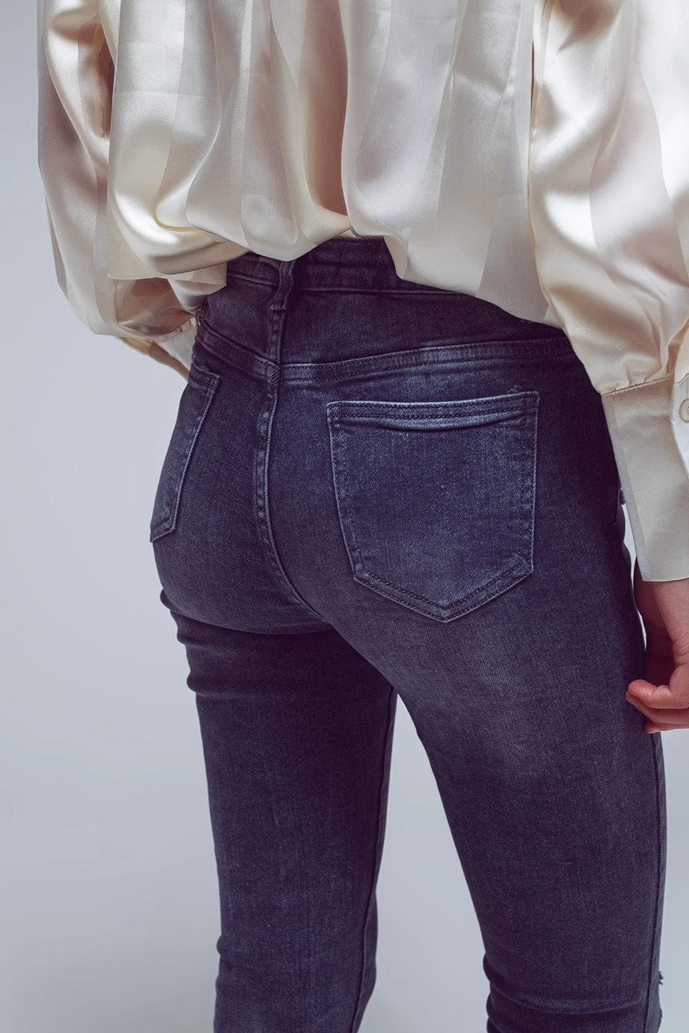 Skinny Fit Distressed Jeans In Grey