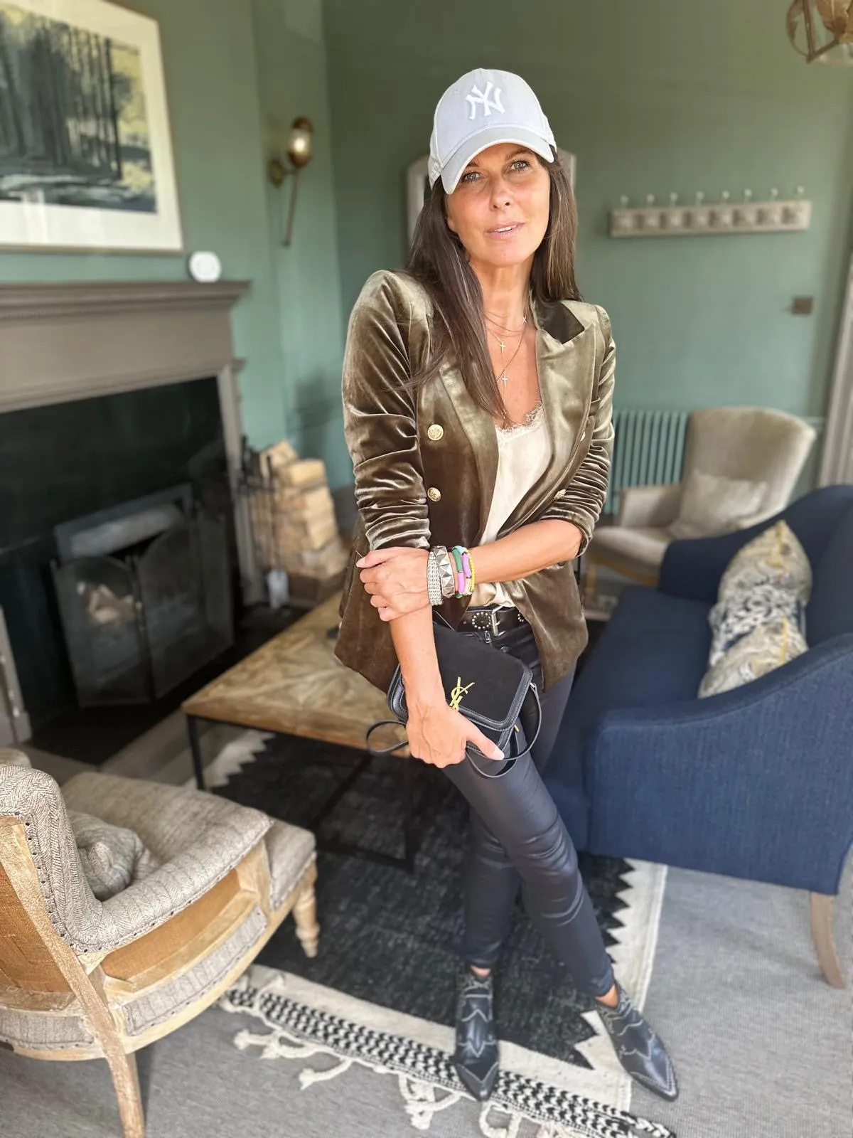 Victoria Velvet Blazer Army Green